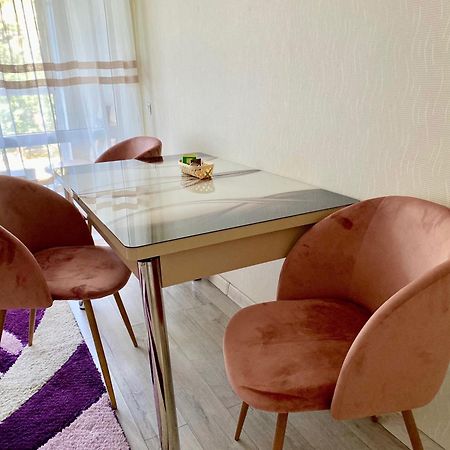 Apartament Comfort Centru Chişinău Esterno foto